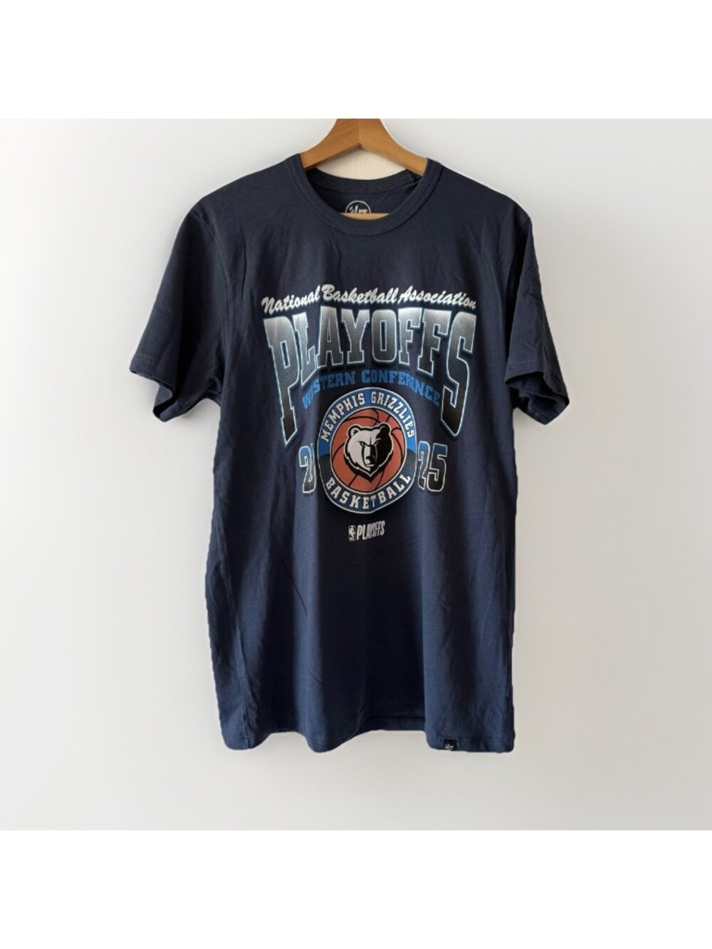 Memphis‎ Grizzlies Men’s T-shirt Sz M NBA Western Conference Playoffs 2025 NWOT